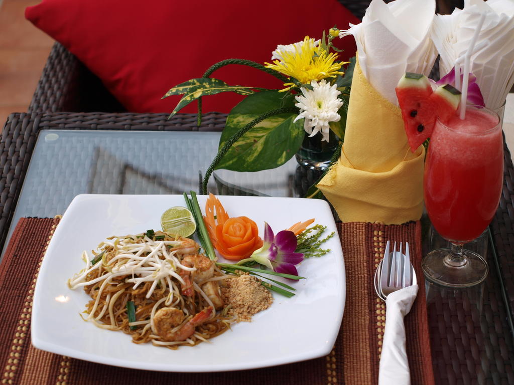 ปาล์มวิว รีสอร์ท Patong ภายนอก รูปภาพ